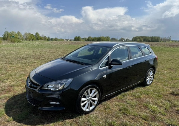 Opel Astra cena 29900 przebieg: 218000, rok produkcji 2014 z Rawa Mazowiecka małe 191